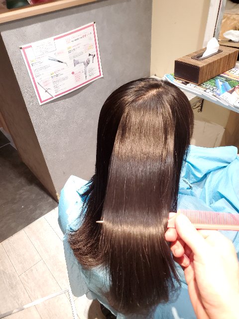 癖とダメージ 毛羽たちにはソアリス式のストレートエステが